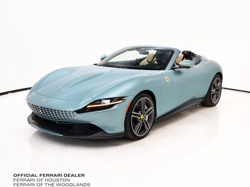 Used 2024 Ferrari Roma Spider RWD image 6