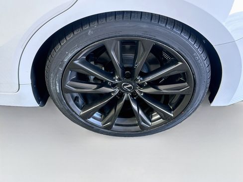 Used 2024 Lexus IS 350 F Sport RWD image 11