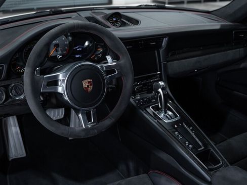 Used 2014 Porsche 911 GT3 RWD image 45