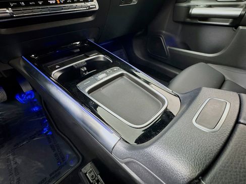 Certified 2025 Mercedes-Benz GLA 250 image 6