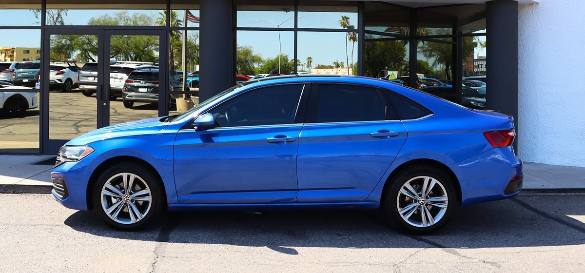 Used 2022 Volkswagen Jetta SE FWD image 9