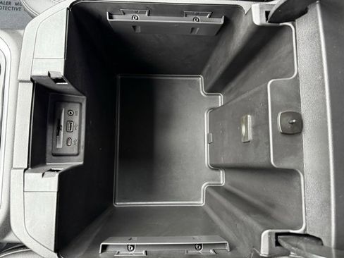 Certified 2021 Chevrolet Silverado 1500 LT Trail Boss w/ Convenience Package II image 18