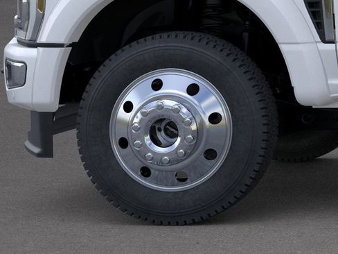 New 2026 Ford F450 Platinum w/ Platinum Plus Package image 19