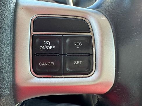 Used 2017 Dodge Journey SXT w/ Premium Group FWD image 14