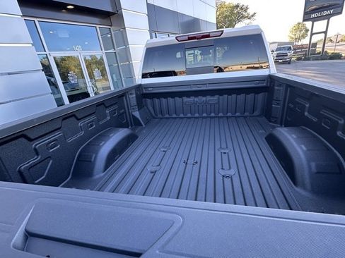 New 2026 GMC Sierra 2500 SLT w/ Texas SLT Premium Package image 7