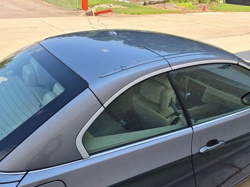 Used 2010 BMW 328i Convertible RWD image 29