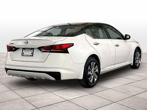 Used 2023 Nissan Altima 2.5 S FWD image 11