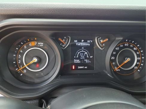 Used 2024 Jeep Wrangler Sport AWD/4WD image 21