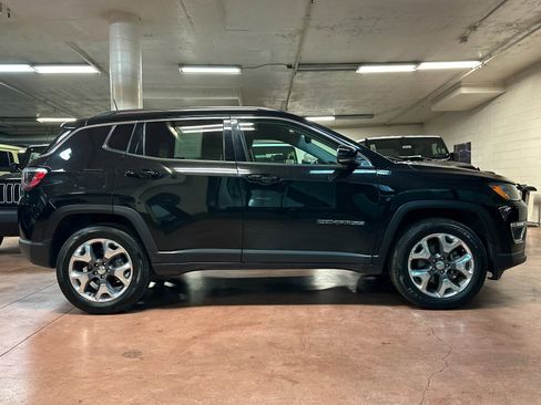 Certified 2021 Jeep Compass Limited image 6
