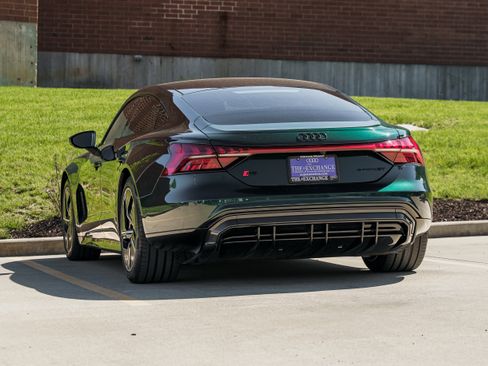 Certified 2023 Audi RS e-tron GT w/ Carbon Performance Package AWD/4WD image 5