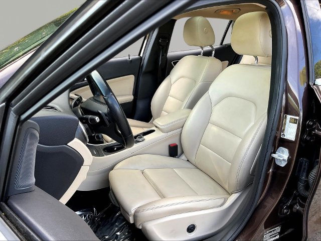 Used 2016 Mercedes-Benz GLA 250 image 22