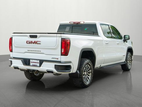 Used 2023 GMC Sierra 1500 AT4 w/ Technology Package AWD/4WD image 7