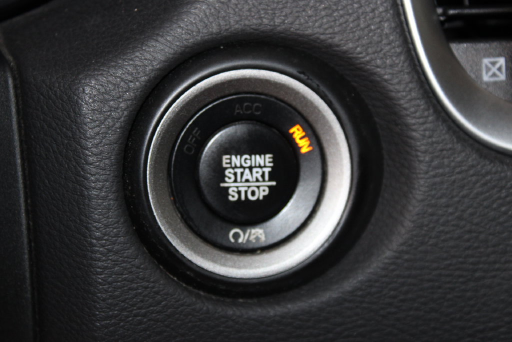 Used 2019 Dodge Durango SXT AWD/4WD image 36