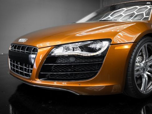 Used 2010 Audi R8 V10 image 14