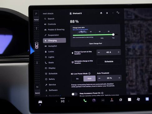 Used 2022 Tesla Model X Plaid image 40