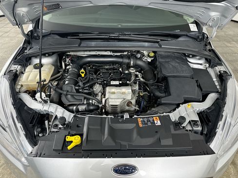 Used 2016 Ford Focus SE FWD image 31