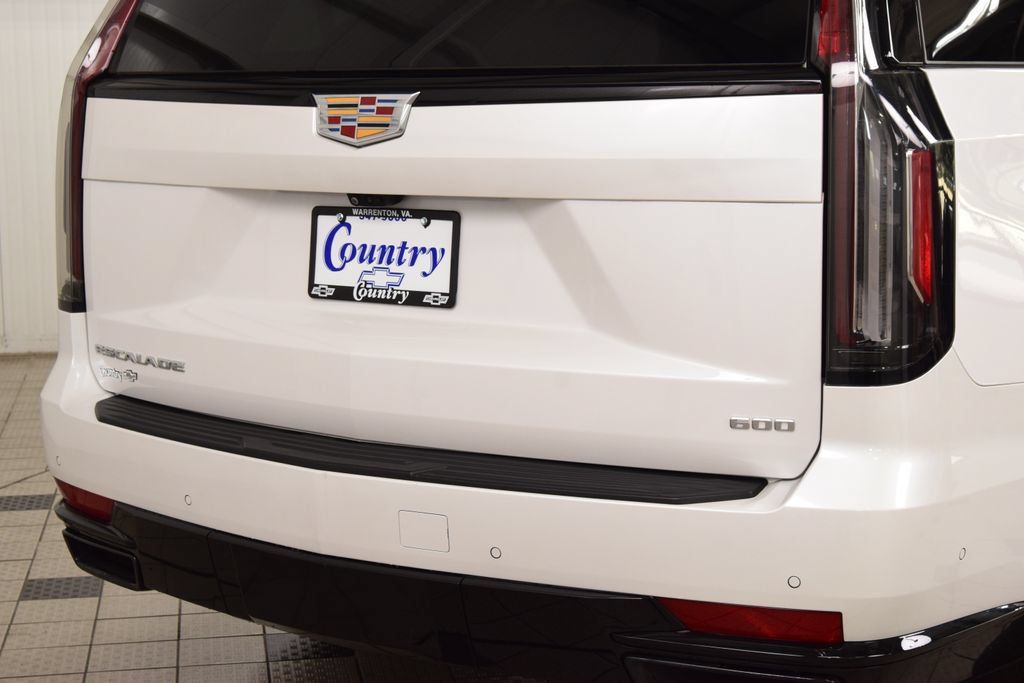 Used 2024 Cadillac Escalade Sport Platinum AWD/4WD image 19
