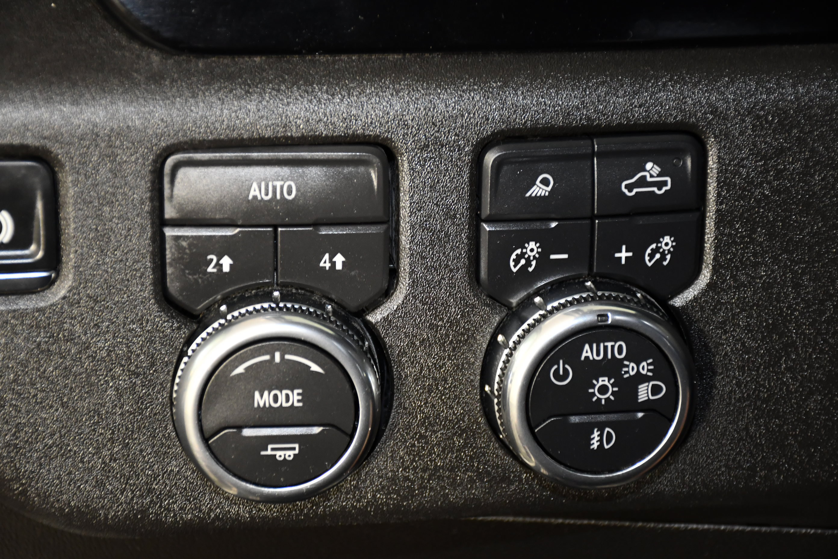 Used 2026 GMC Sierra 1500 SLT AWD/4WD image 38