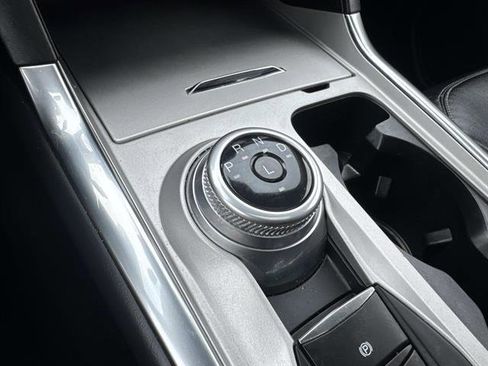 Used 2021 Ford Explorer Limited w/ Equipment Group 301A image 24