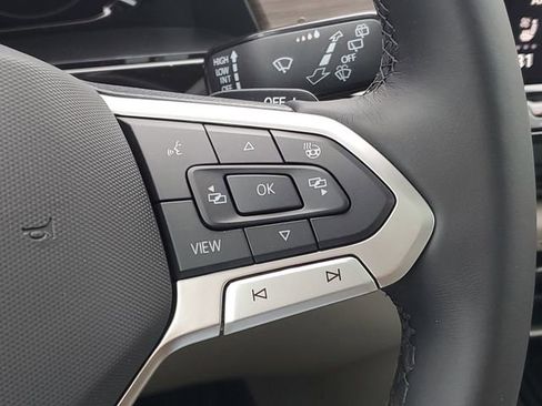New 2026 Volkswagen Atlas SEL Premium R-Line AWD/4WD image 17