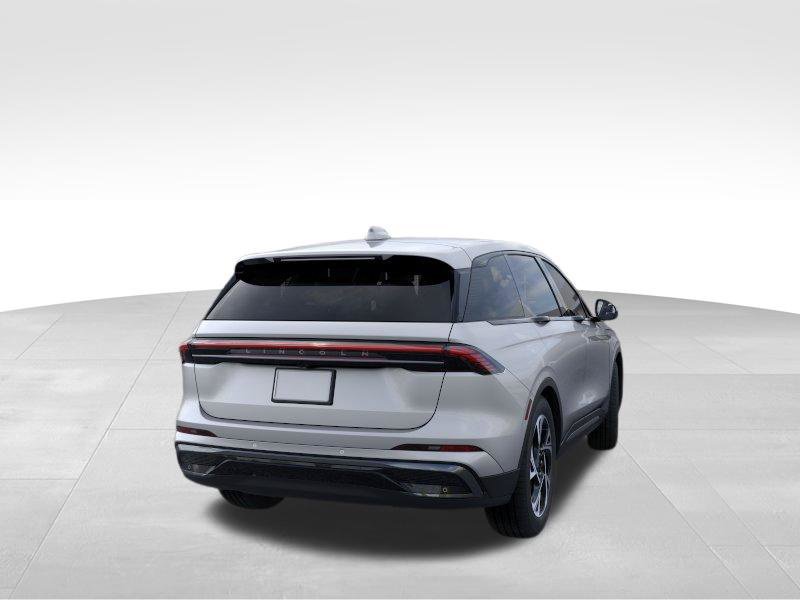 Used 2026 Lincoln Nautilus Premier w/ Equipment Group 102A AWD/4WD image 9