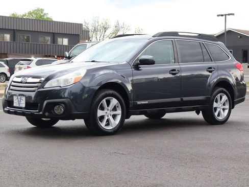 Used 2013 Subaru Outback 2.5i Premium w/ Popular Pkg 1B image 11