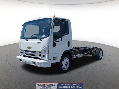 New 2024 Chevrolet Low Cab Forward image 15