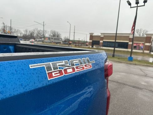 Used 2023 Chevrolet Silverado 1500 LT Trail Boss image 21