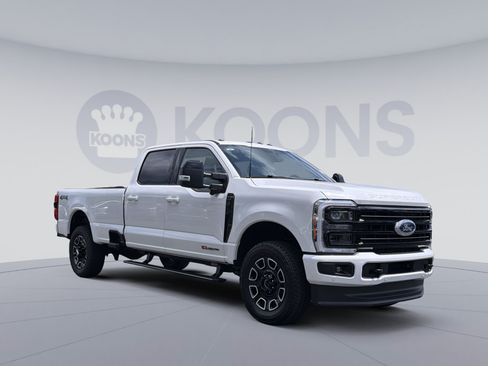 Certified 2026 Ford F350 Platinum w/ Snow Plow Prep Package AWD/4WD image 10