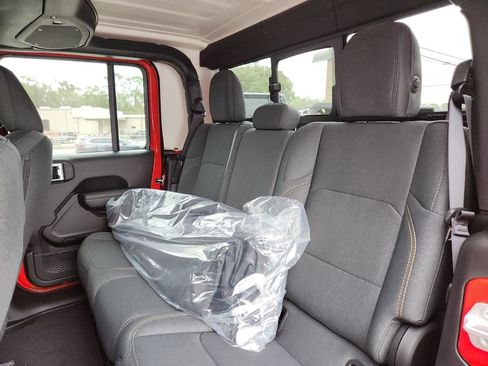 New 2026 Jeep Gladiator Sport image 15