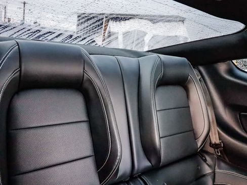 Used 2020 Ford Mustang Shelby GT500 w/ Technology Package image 19