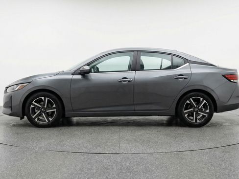 Used 2025 Nissan Sentra SV FWD image 5