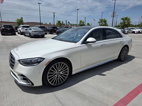Certified 2023 Mercedes-Benz S 500 4MATIC image 3