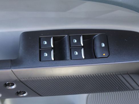 New 2025 Ford Maverick XL w/ Equipment Group 102A image 17