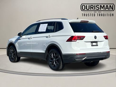 Certified 2024 Volkswagen Tiguan SE image 4