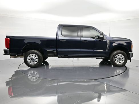 Certified 2024 Ford F250 XLT w/ FX4 Off-Road Package image 5