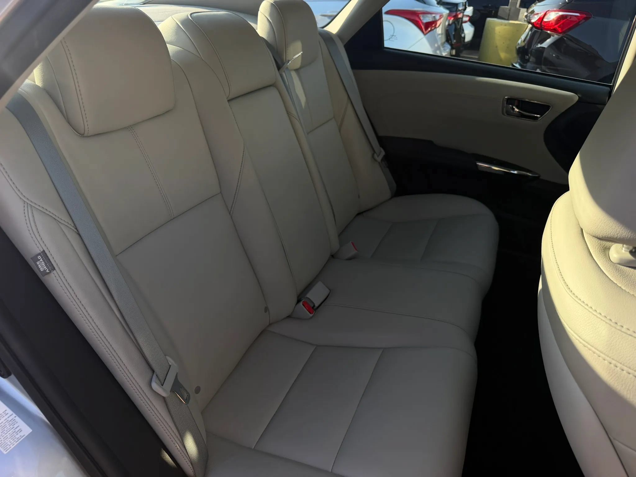 Used 2016 Toyota Avalon XLE FWD image 19