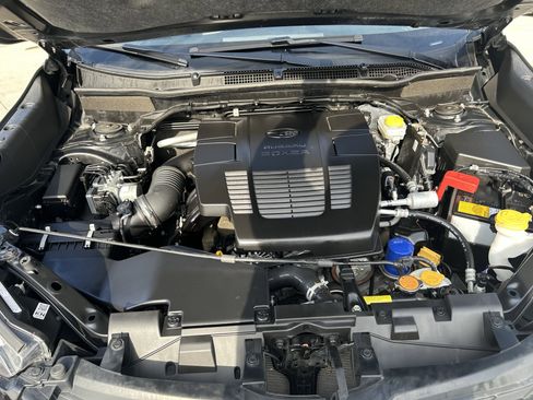 Used 2023 Subaru Forester Limited image 30