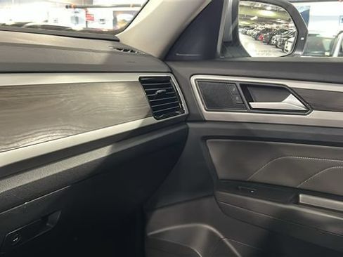 Used 2022 Volkswagen Atlas SE AWD/4WD image 18