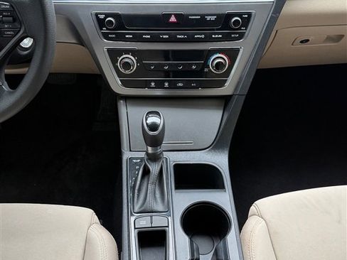 Used 2017 Hyundai Sonata Sport image 14