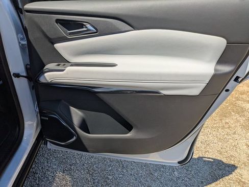 New 2026 Chevrolet Traverse High Country FWD image 35
