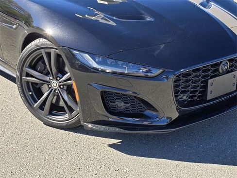 New 2024 Jaguar F-TYPE R image 9