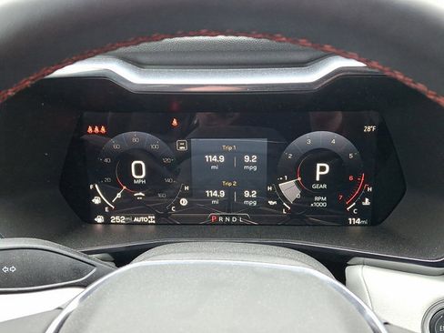 Used 2024 GMC Canyon AT4X image 19