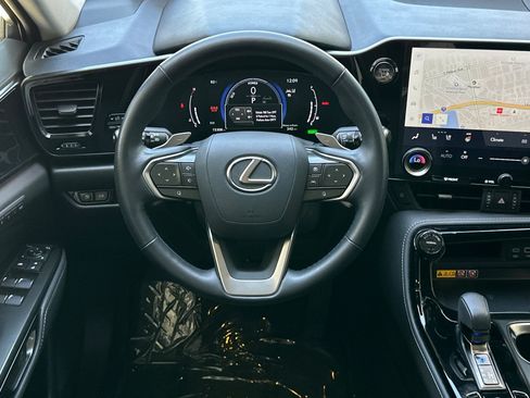 Used 2025 Lexus NX 350h AWD w/ Premium Package image 27
