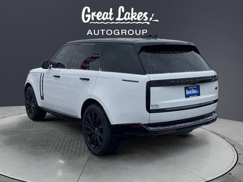 Used 2023 Land Rover Range Rover SE image 4