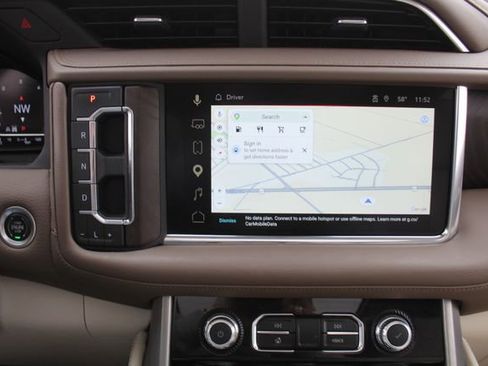 Used 2023 GMC Yukon Denali AWD/4WD image 31