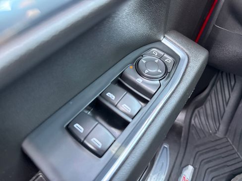 Used 2023 Chevrolet Silverado 1500 LT Trail Boss w/ LT Trail Boss Premium Package AWD/4WD image 27