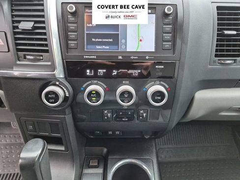 Used 2020 Toyota Sequoia Limited w/ Safety & Convenience Package image 42