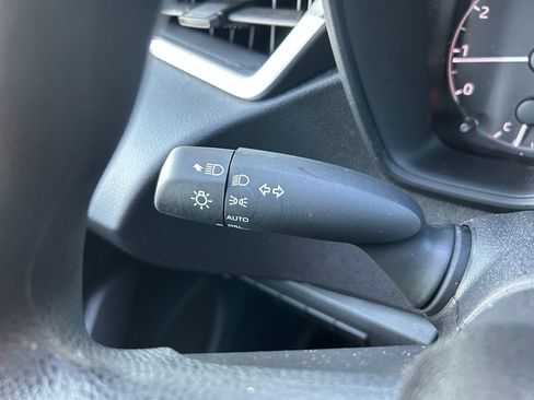 Used 2025 Toyota Corolla LE w/ Convenience Package FWD image 22