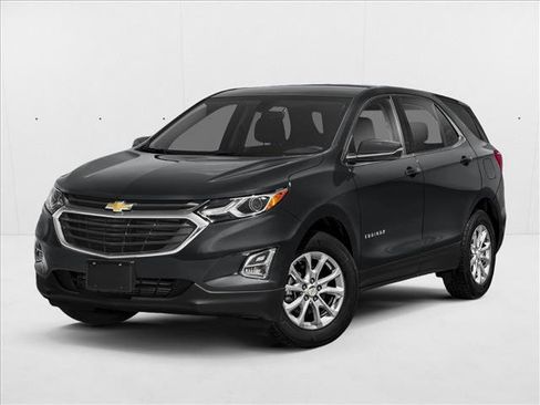 Used 2018 Chevrolet Equinox LT image 1